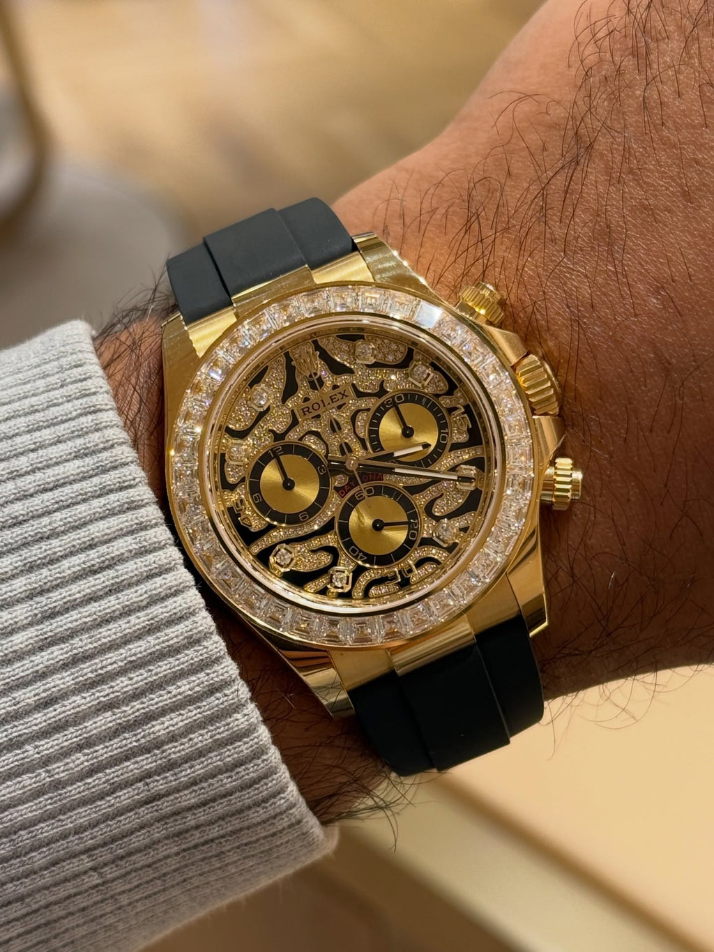 Ro*ex Eye Of The Tiger Silicon Belt Edition Premium Quality Luxury Watch premiumwearing.store